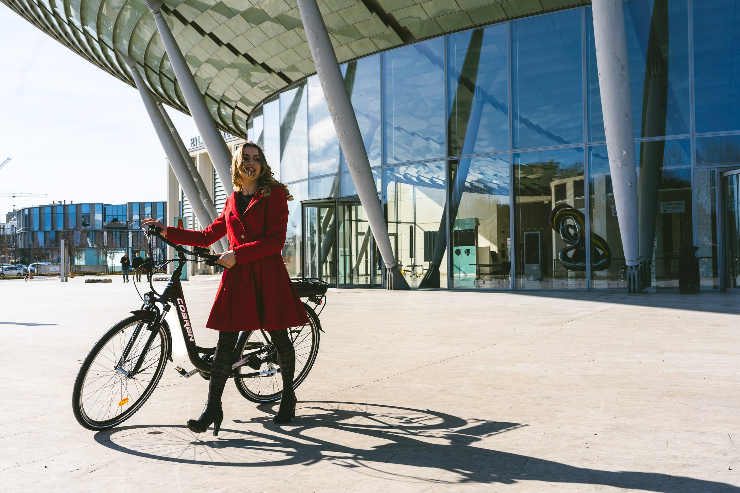 Le 5 cose da sapere prima di comprare una bici elettrica per tua moglie