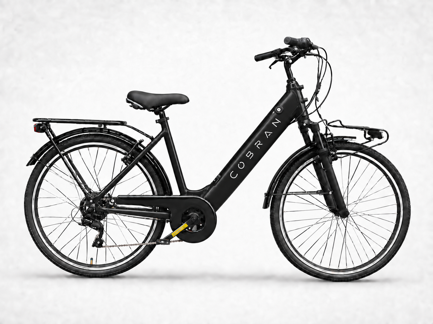 Bicicletta elettrica Cobran Rambla Donna 26 V-Brake con telaio nero e scritte bianche